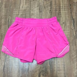 Lululemon Women’s Hotty Hot 4” Shorts